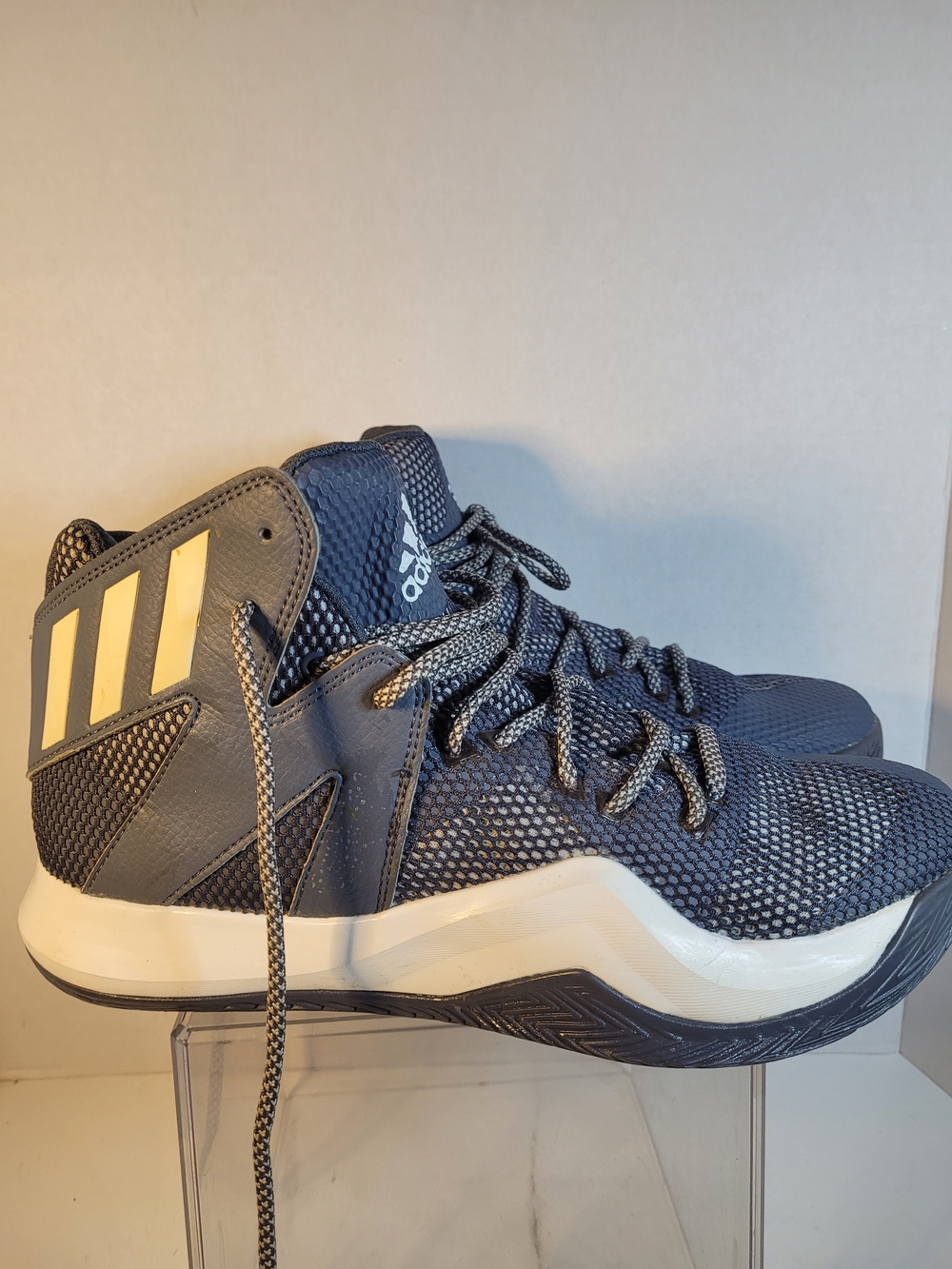Adidas Mens Size 9 Blue and White High-Top Athletic Sneakers